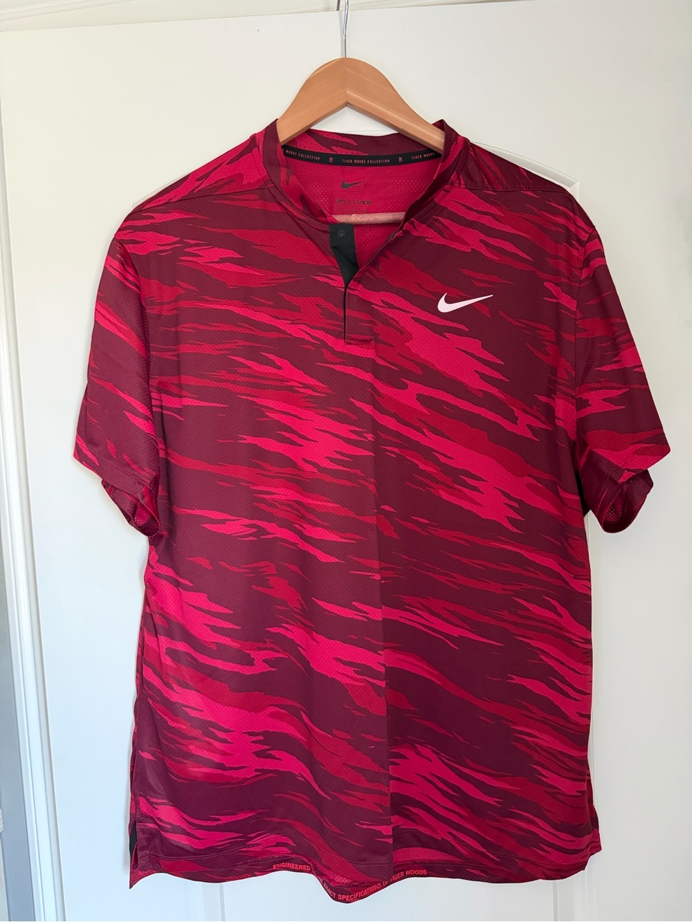 Nike Dri-Fit ADV Tiger Woods Red Camo Performance Polo